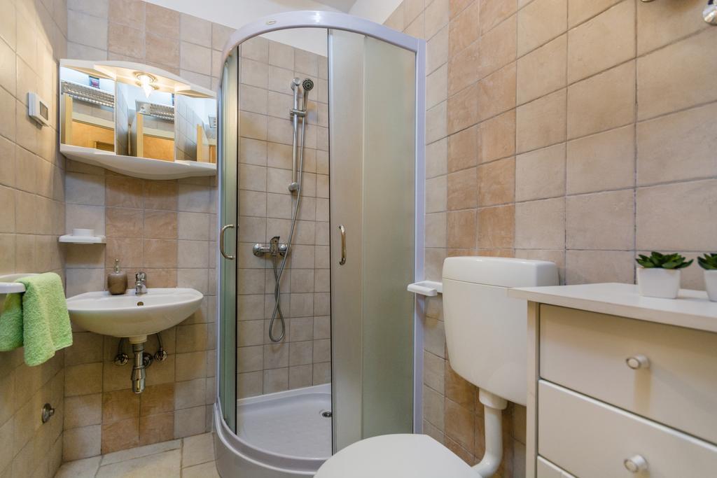 Apartment Velenik D&I Poreč Dış mekan fotoğraf